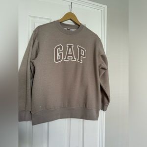 Gap Women's Logo Sweatshirt, new without tag